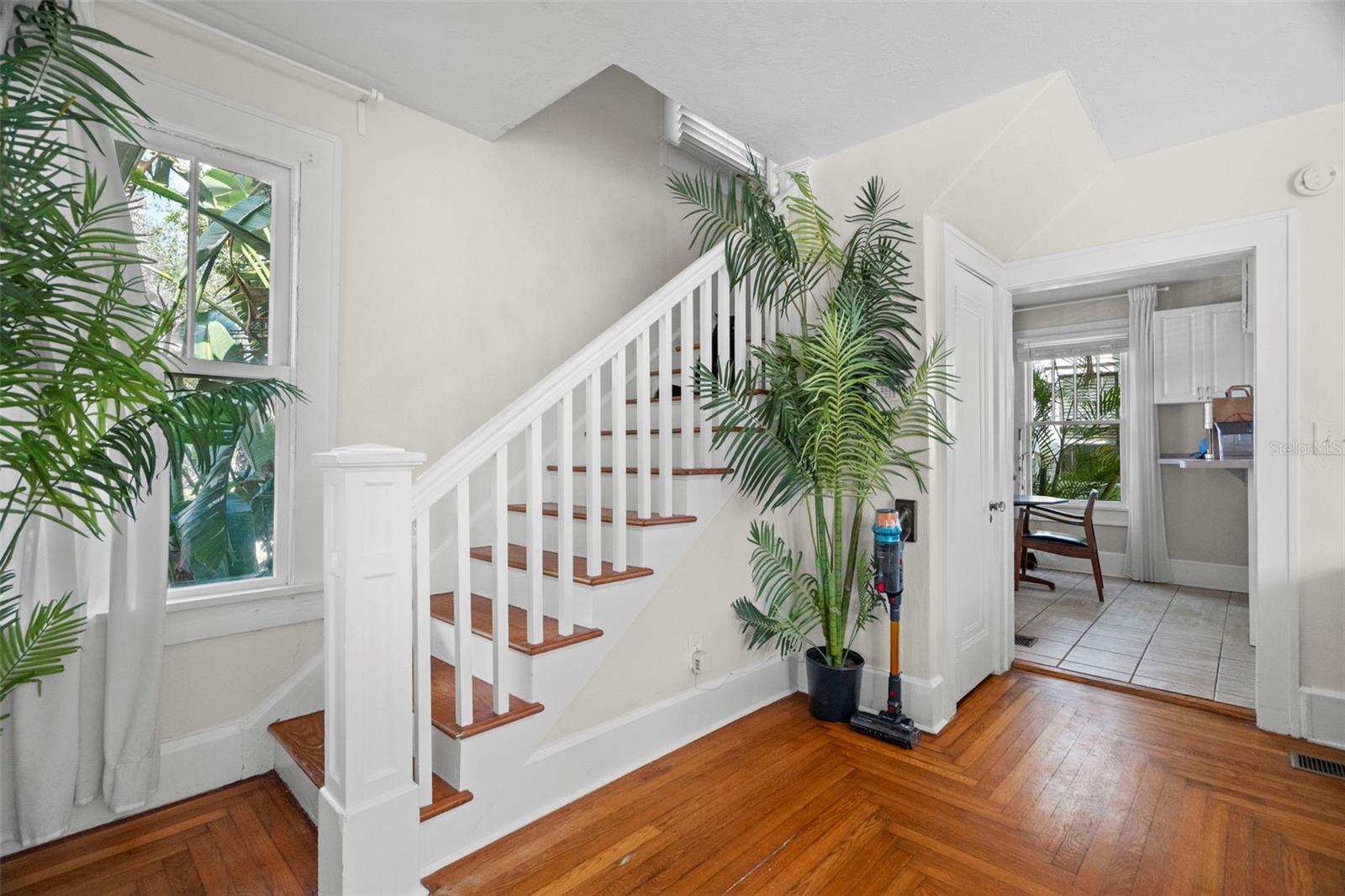AVOCADO SUB - Residential Income