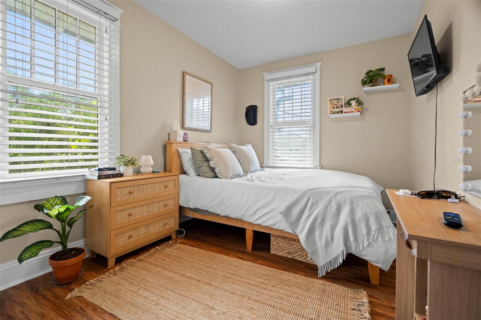 AVOCADO SUB - Residential Income