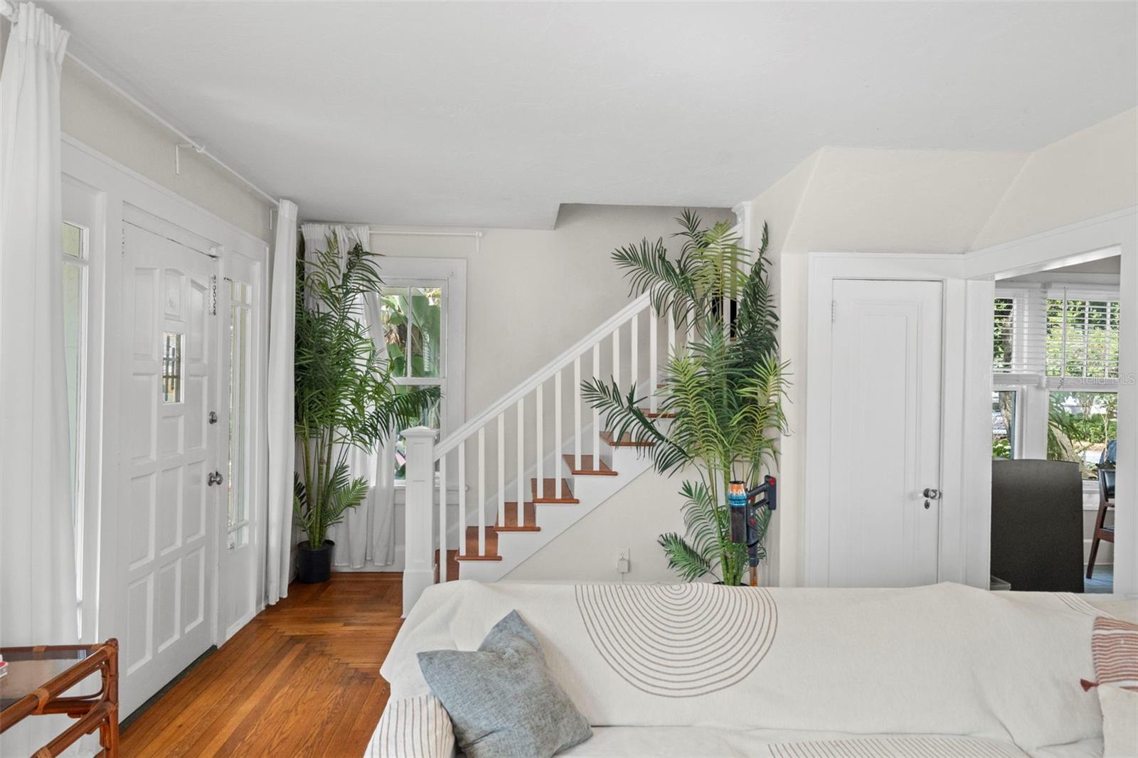 AVOCADO SUB - Residential Income