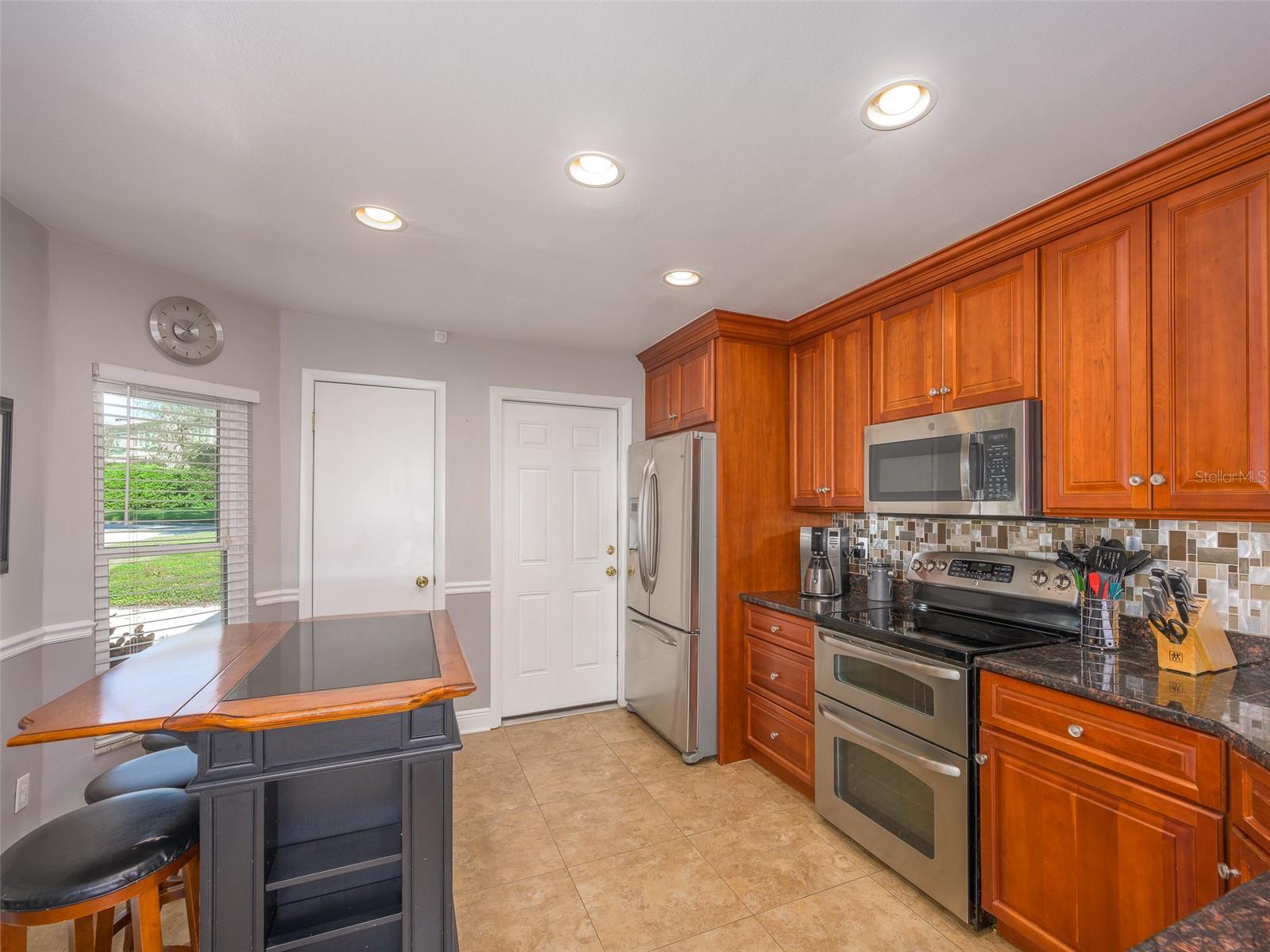 2338 TUSCARORA TRAIL