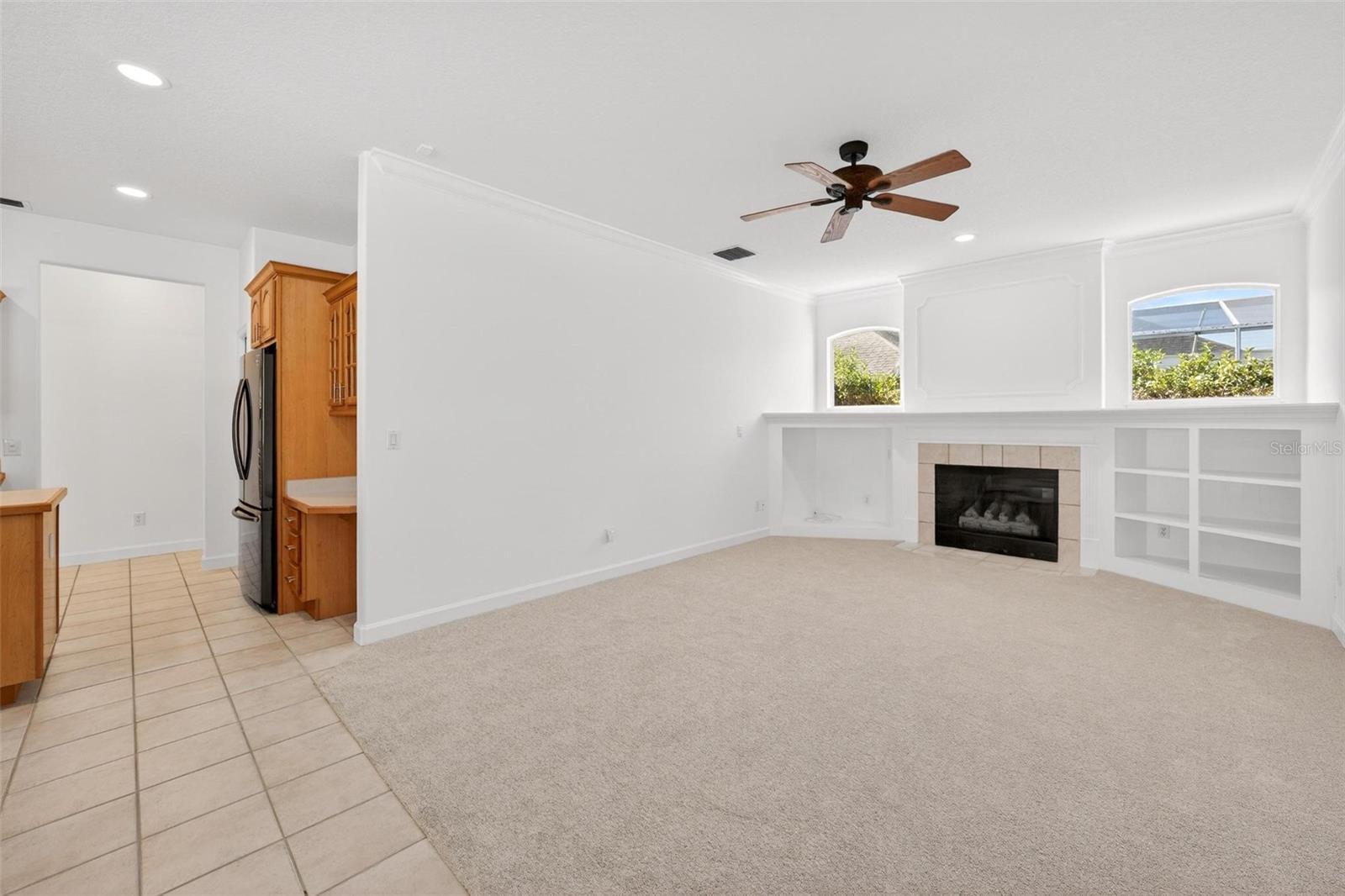 PARK PLACE ON LAKE JOANNA - Residential