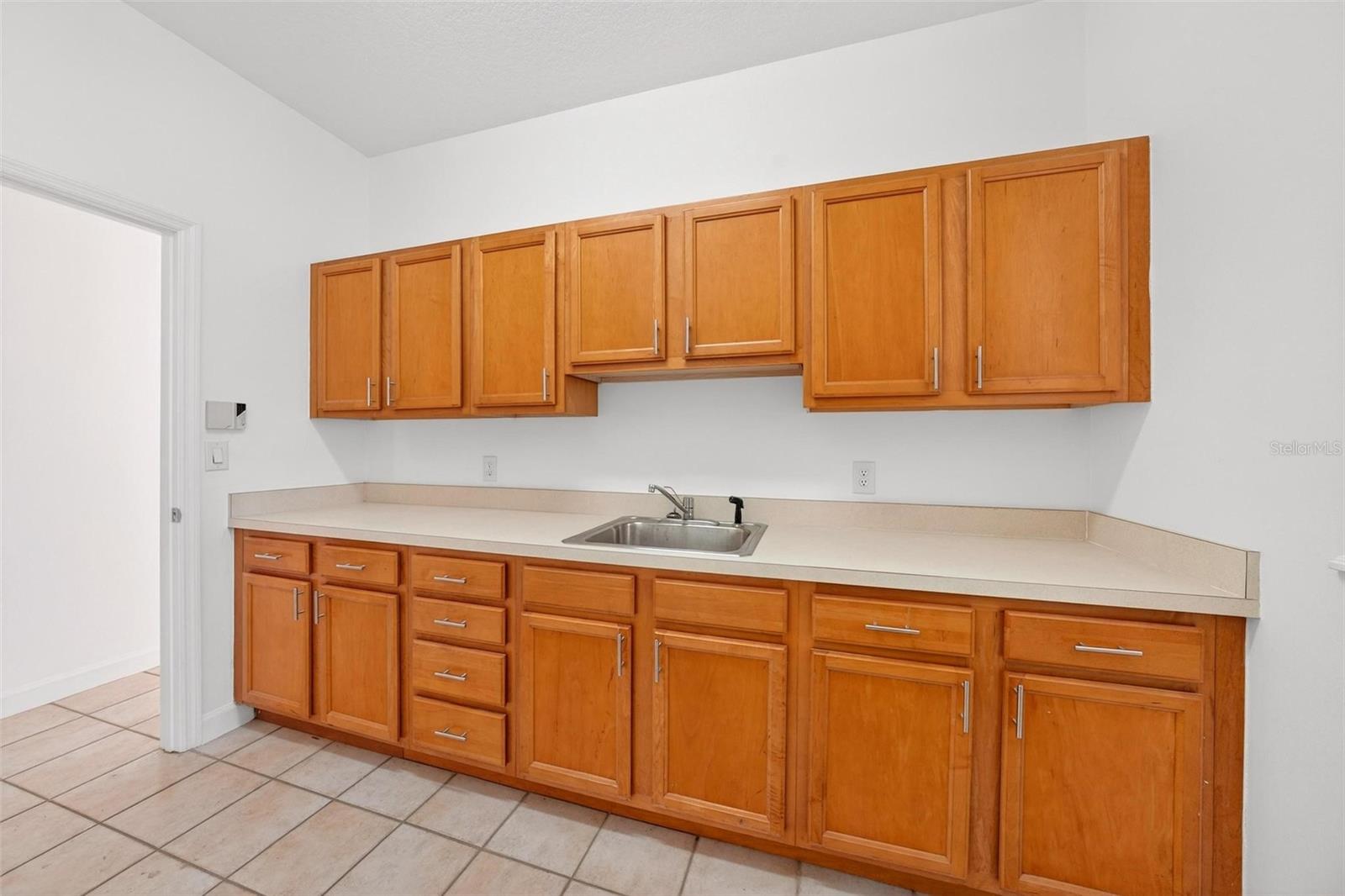 PARK PLACE ON LAKE JOANNA - Residential