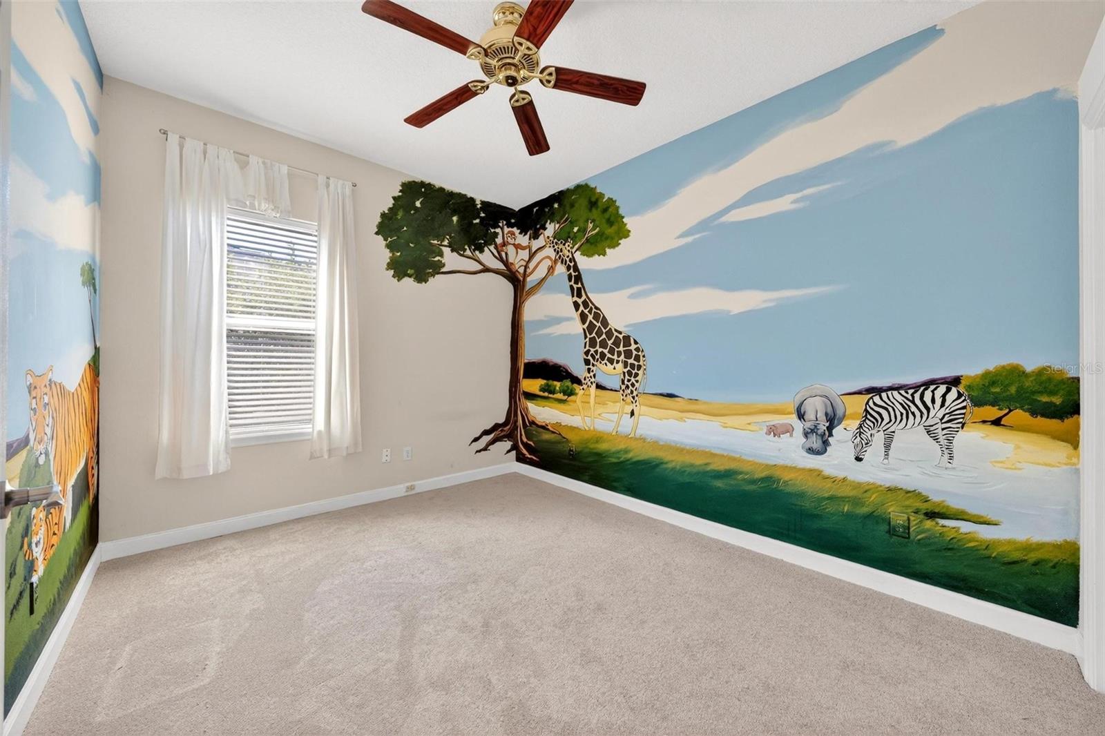 PARK PLACE ON LAKE JOANNA - Residential