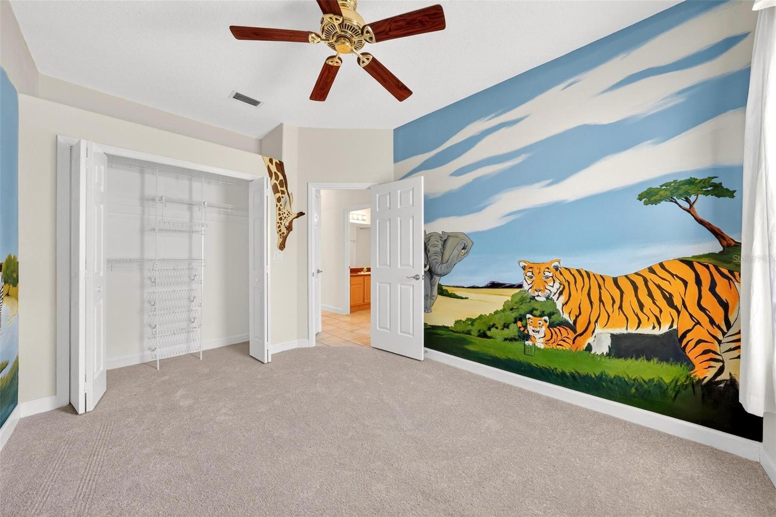 PARK PLACE ON LAKE JOANNA - Residential