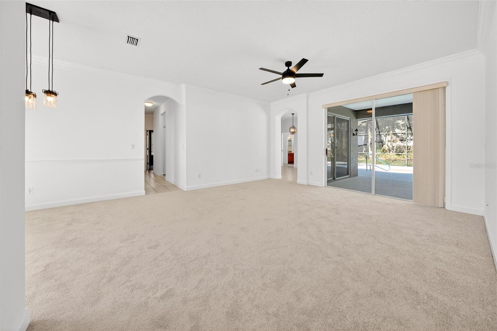 PARK PLACE ON LAKE JOANNA - Residential