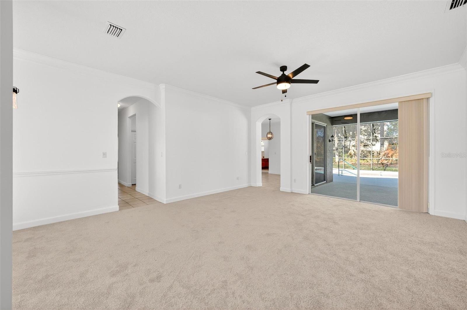 PARK PLACE ON LAKE JOANNA - Residential