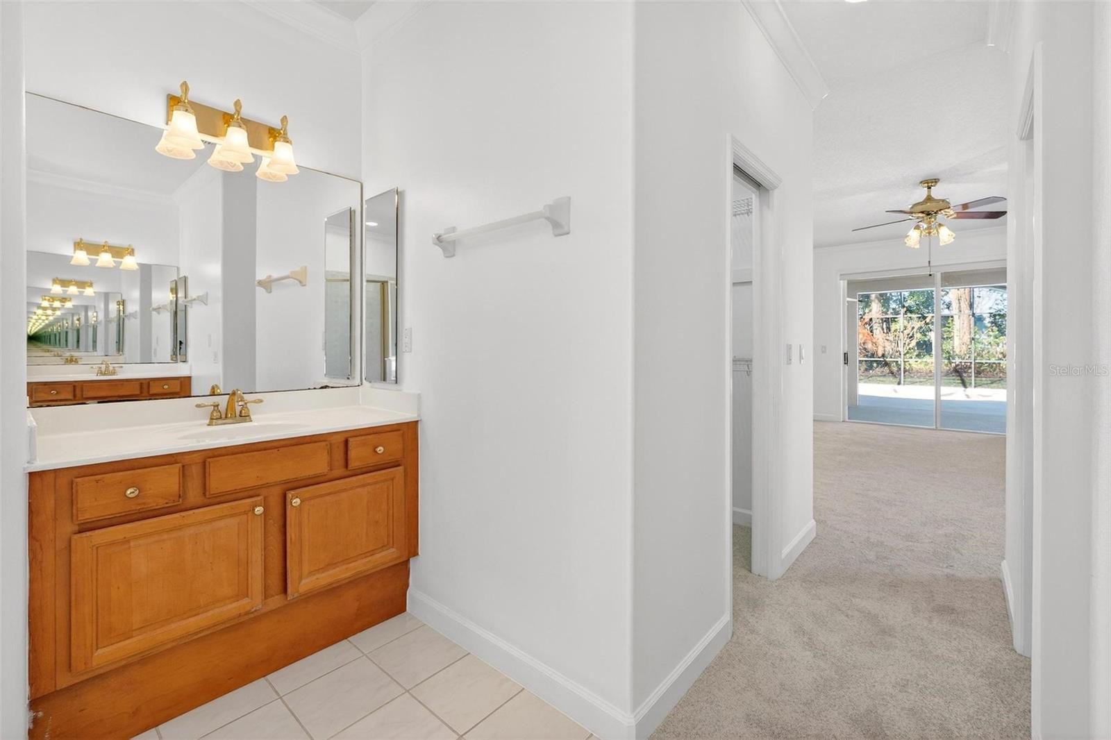 PARK PLACE ON LAKE JOANNA - Residential