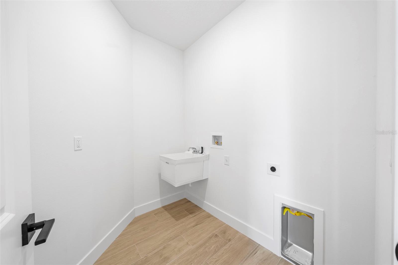 PORT MALABAR UNIT 25 - Residential