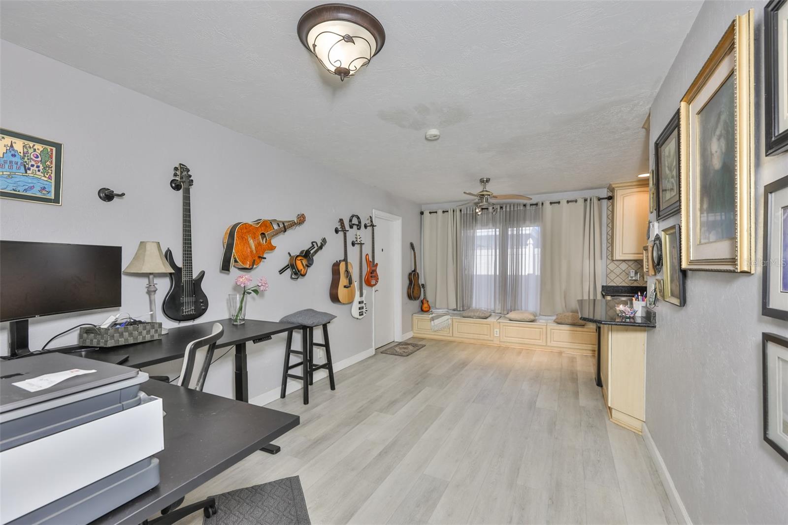 OAKHURST GROVES - Residential