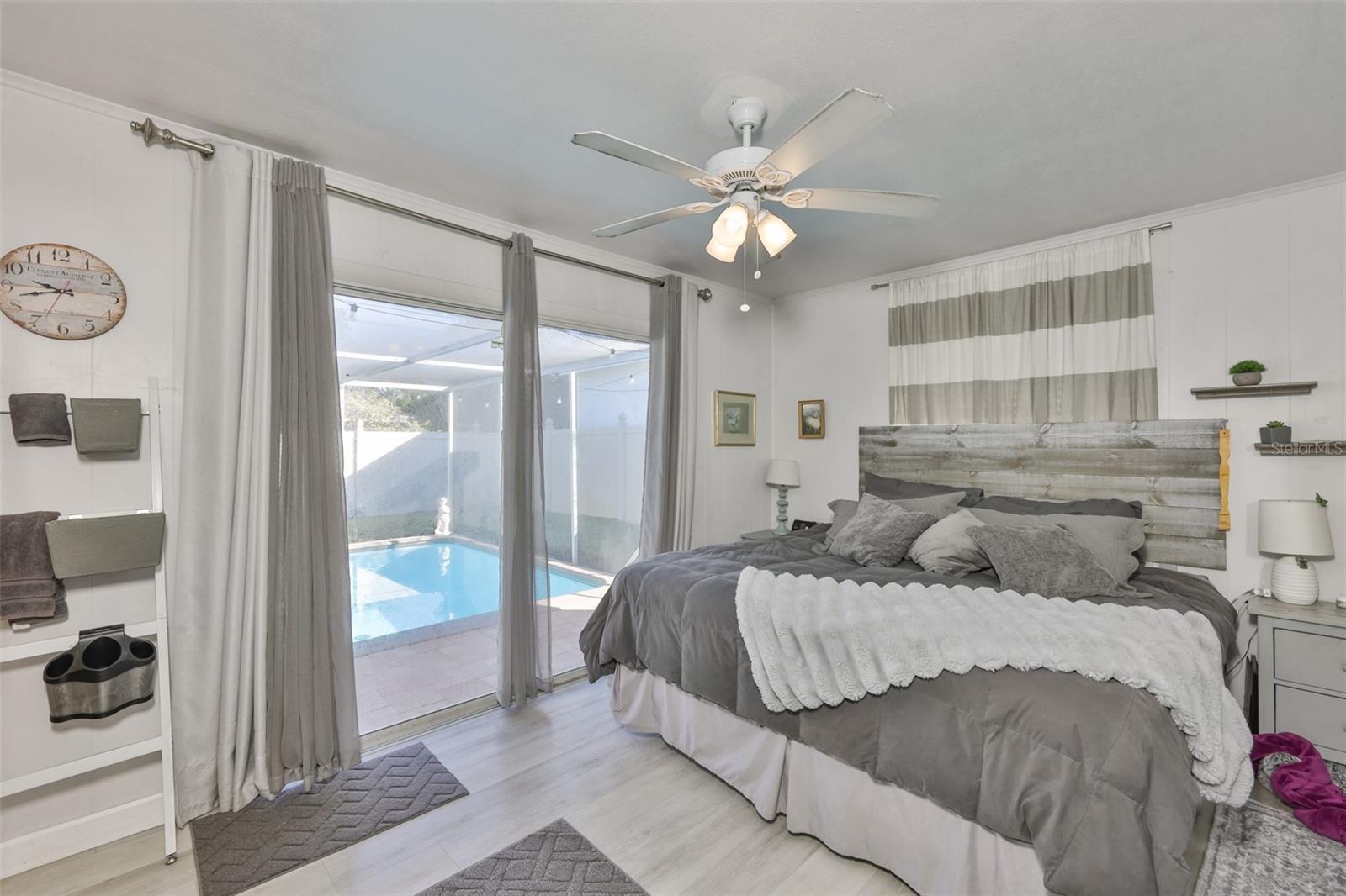 OAKHURST GROVES - Residential