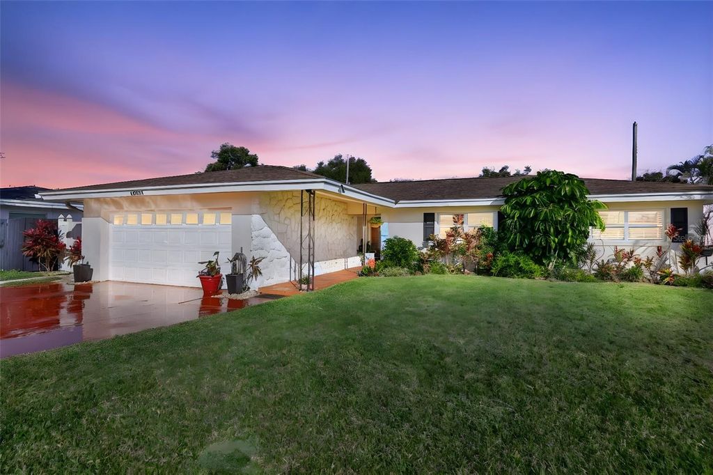 Photo of 13931 Dominica Drive, Seminole, FL 33776 (MLS # TB8463047)