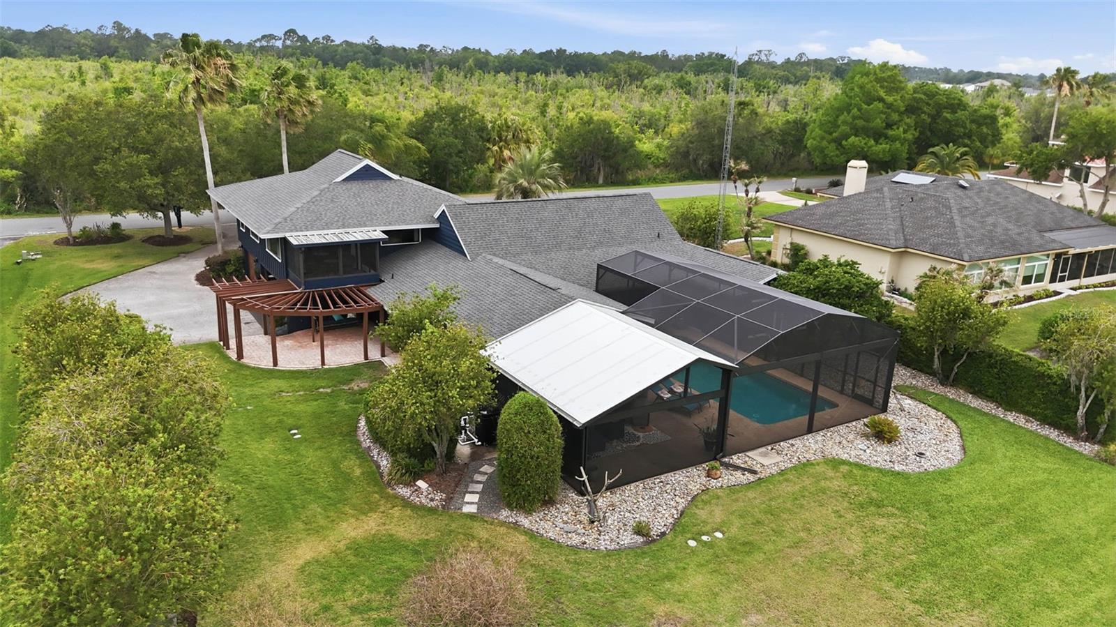 LAKE BEAUCLAIRE SUB - Residential