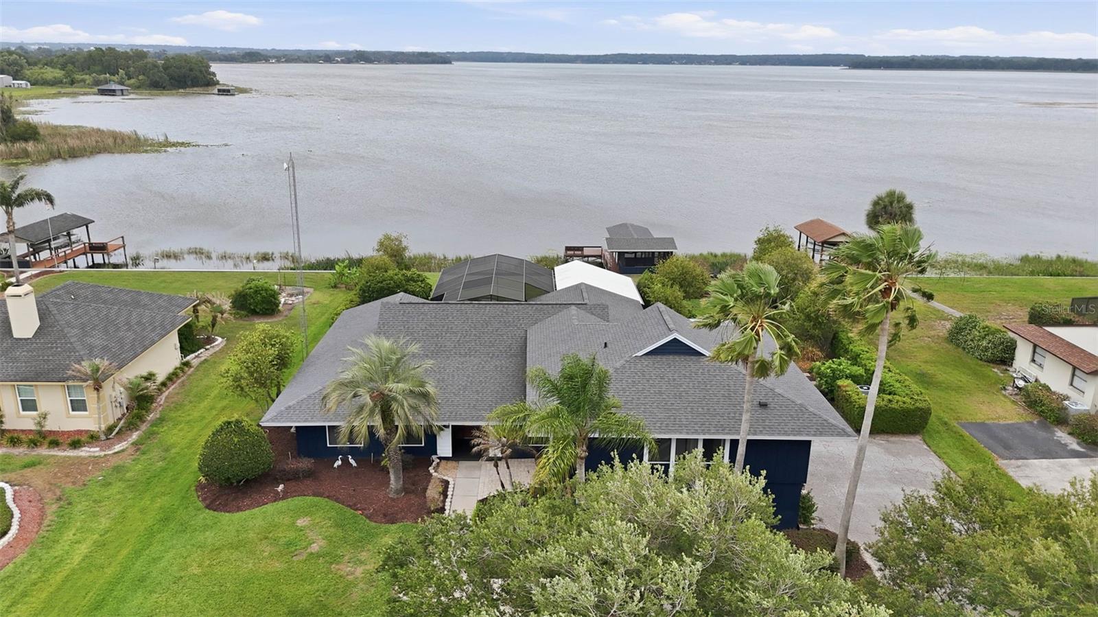 LAKE BEAUCLAIRE SUB - Residential