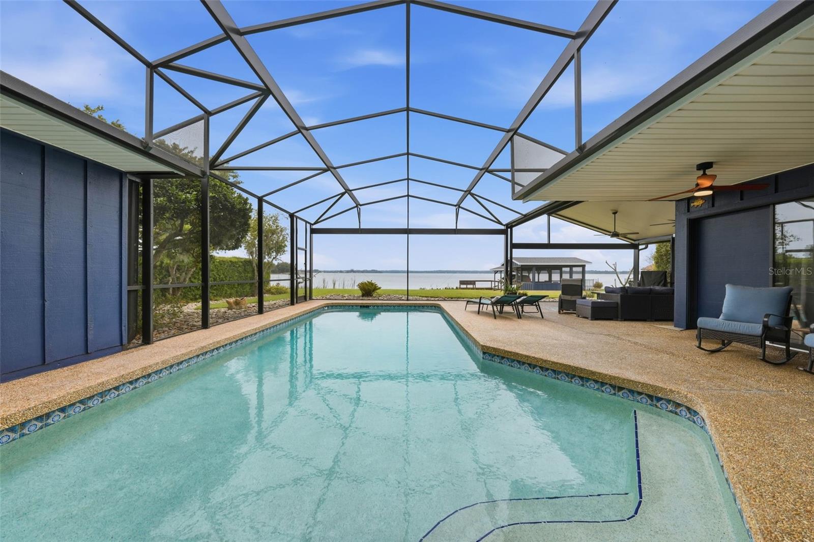 LAKE BEAUCLAIRE SUB - Residential