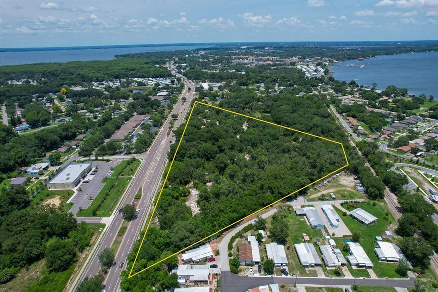 15+/- Acres Zoned PD, City of Tavares, all the road easements have been vacated, 1,605'+/-SF on SR 19 & 700'+/- SF on Summerall Ave 
All information is believed accurate and correct but not guaranteed or warranted and subject to change without notice.