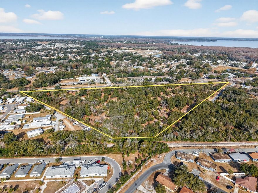 15+/- Acres Zoned PD, City of Tavares, all the road easements have been vacated, 1,605'+/-SF on SR 19 & 700'+/- SF on Summerall Ave 
All information is believed accurate and correct but not guaranteed or warranted and subject to change without notice.