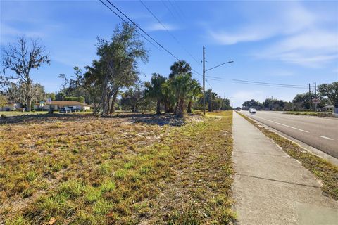 Tiny photo for Summerall Ave & Sr 19, Tavares, FL 32778 (MLS # G5070641)