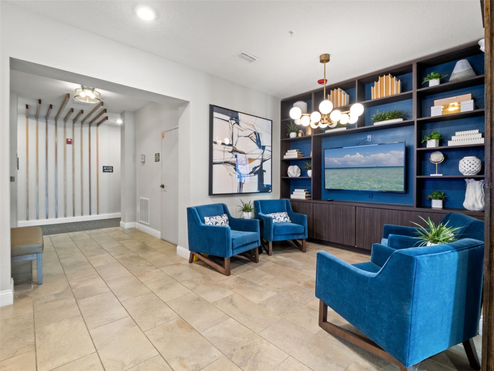 GATHERINGS/LK NONA IV - Residential