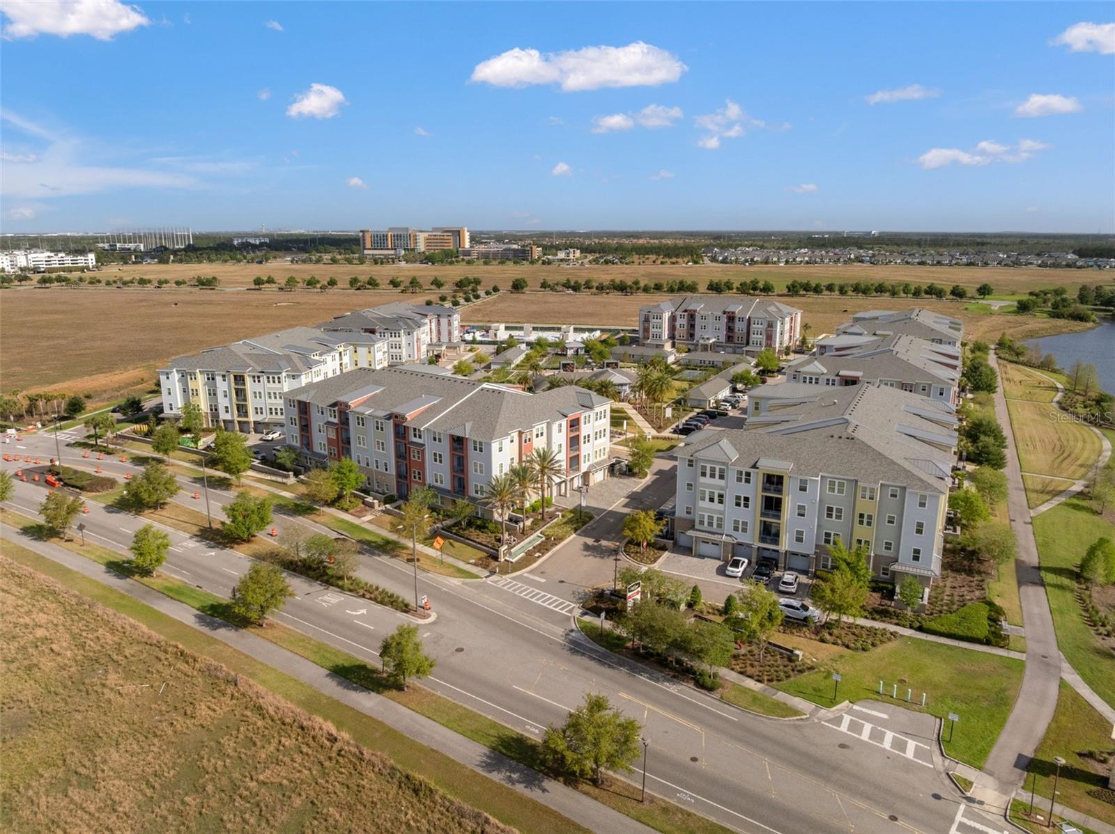 GATHERINGS/LK NONA IV - Residential