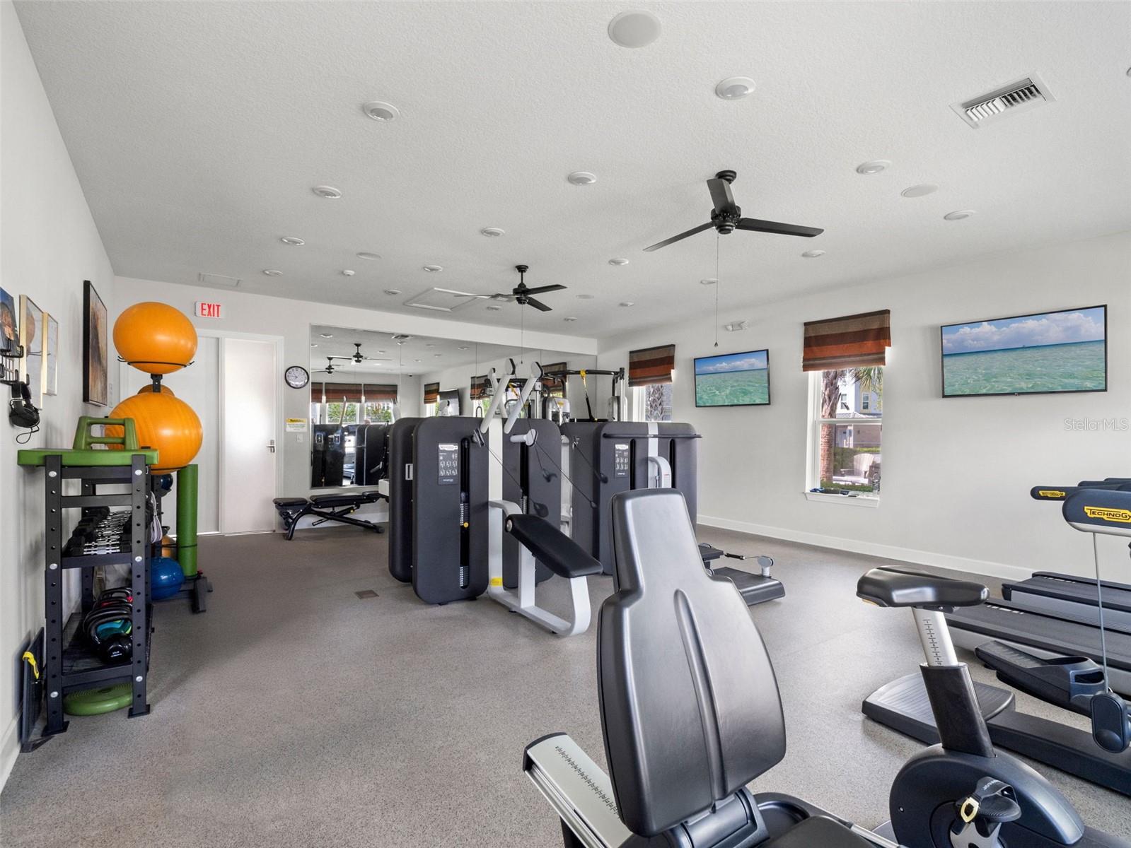 GATHERINGS/LK NONA IV - Residential