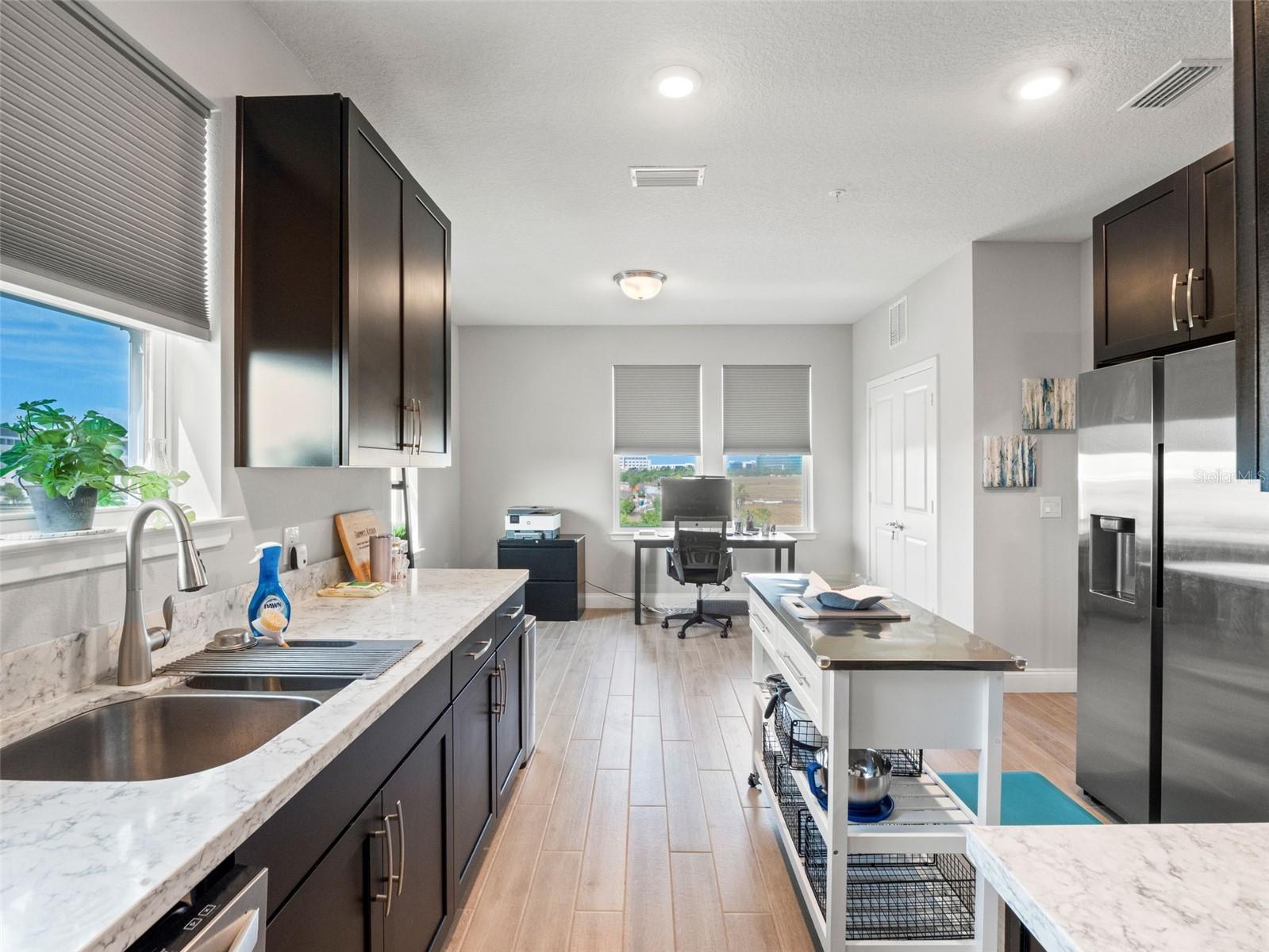 GATHERINGS/LK NONA IV - Residential