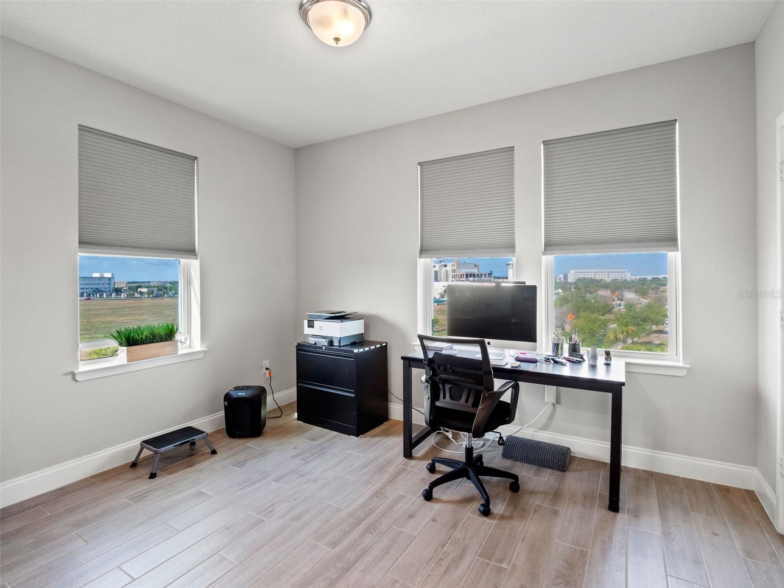 GATHERINGS/LK NONA IV - Residential