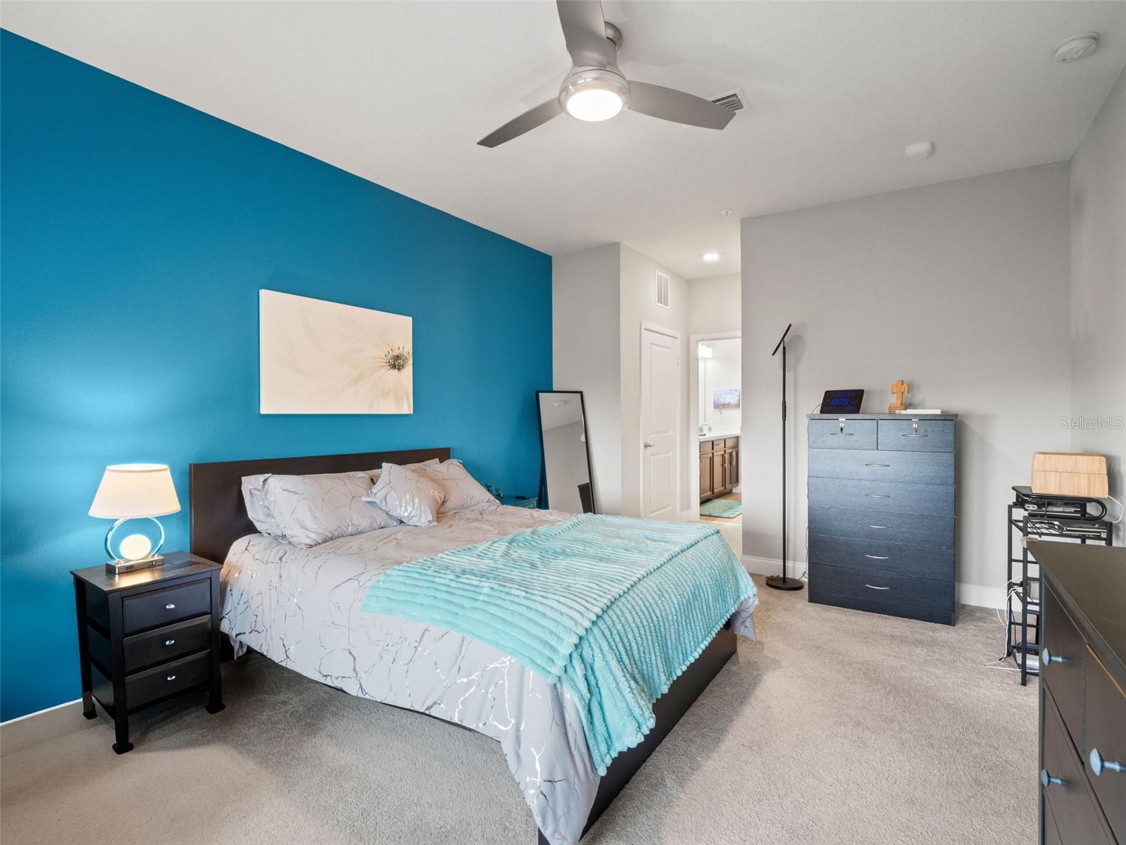 GATHERINGS/LK NONA IV - Residential