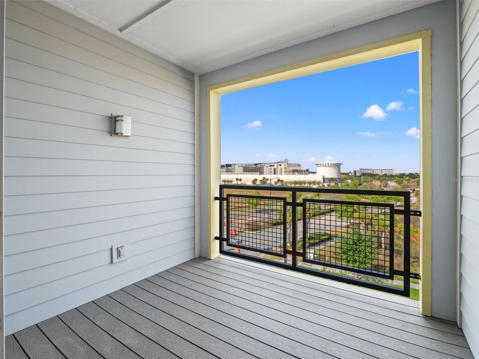 GATHERINGS/LK NONA IV - Residential