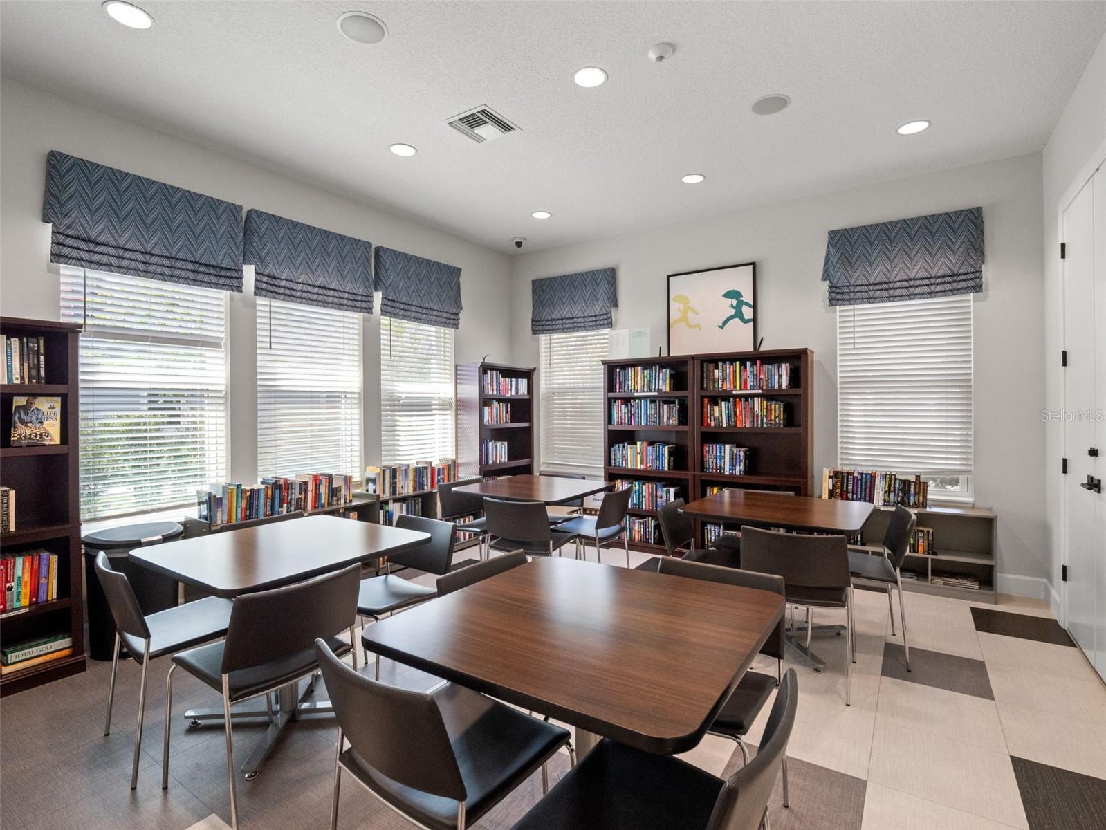 GATHERINGS/LK NONA IV - Residential