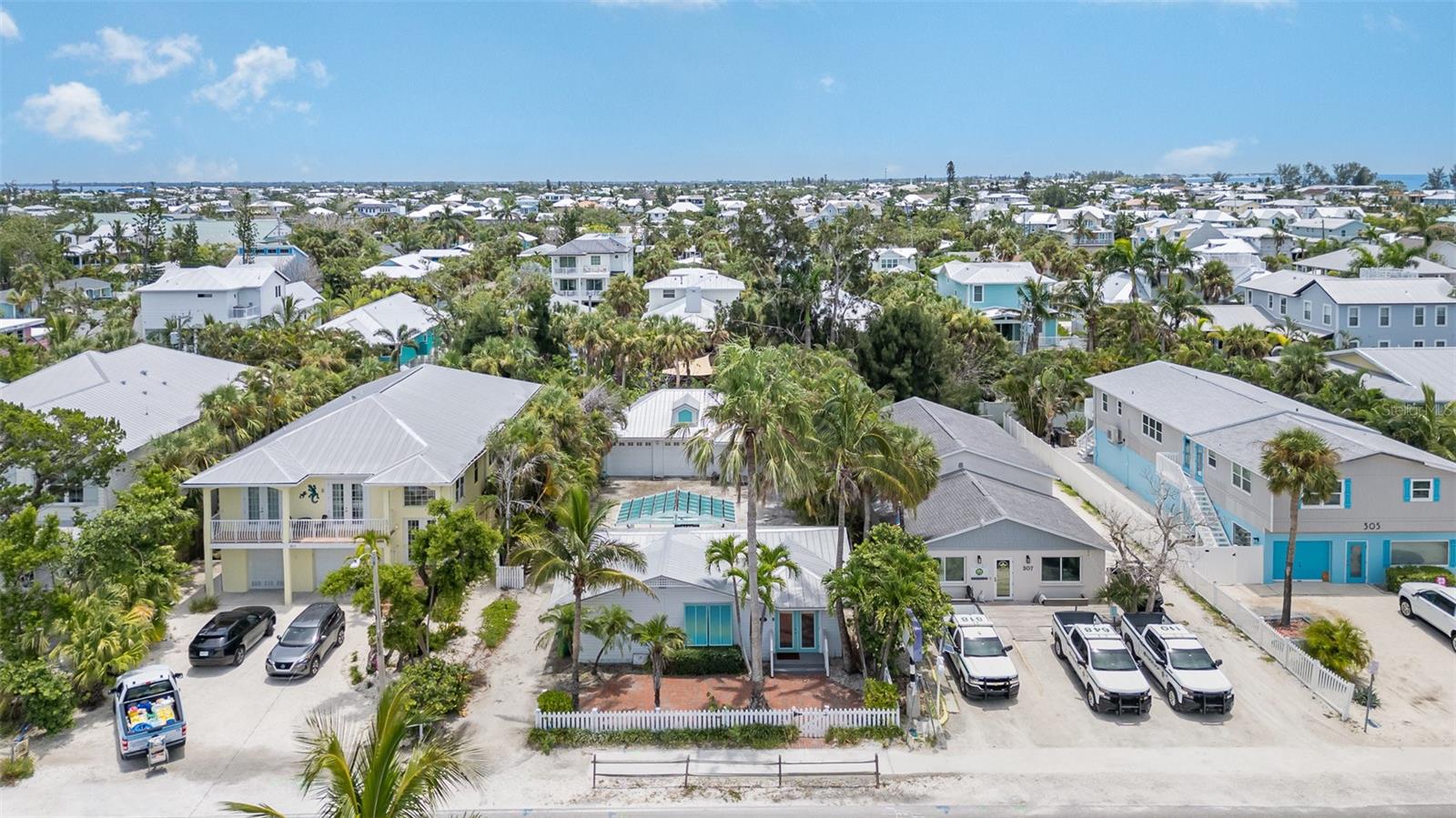 ANNA MARIA BEACH - Residential