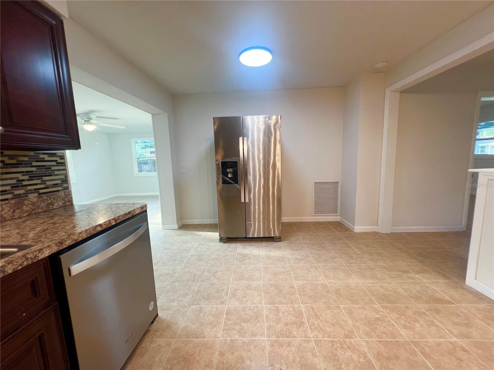 GARDEN GROVE - Residential