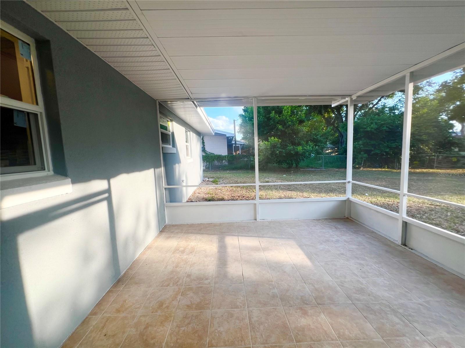 GARDEN GROVE - Residential