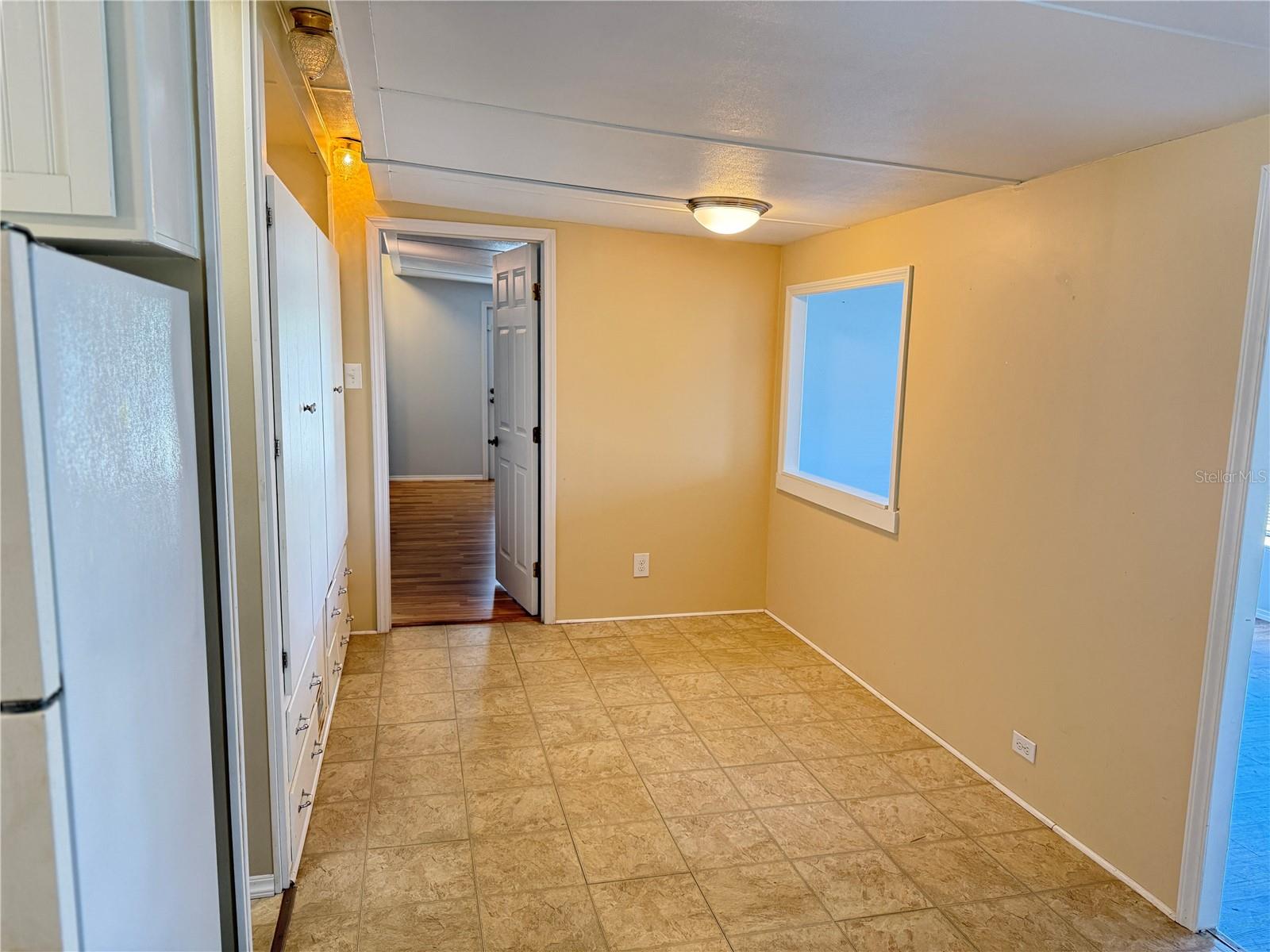 MOBEL AMERICANA MOBILE HOME PARK UNREC - Residential