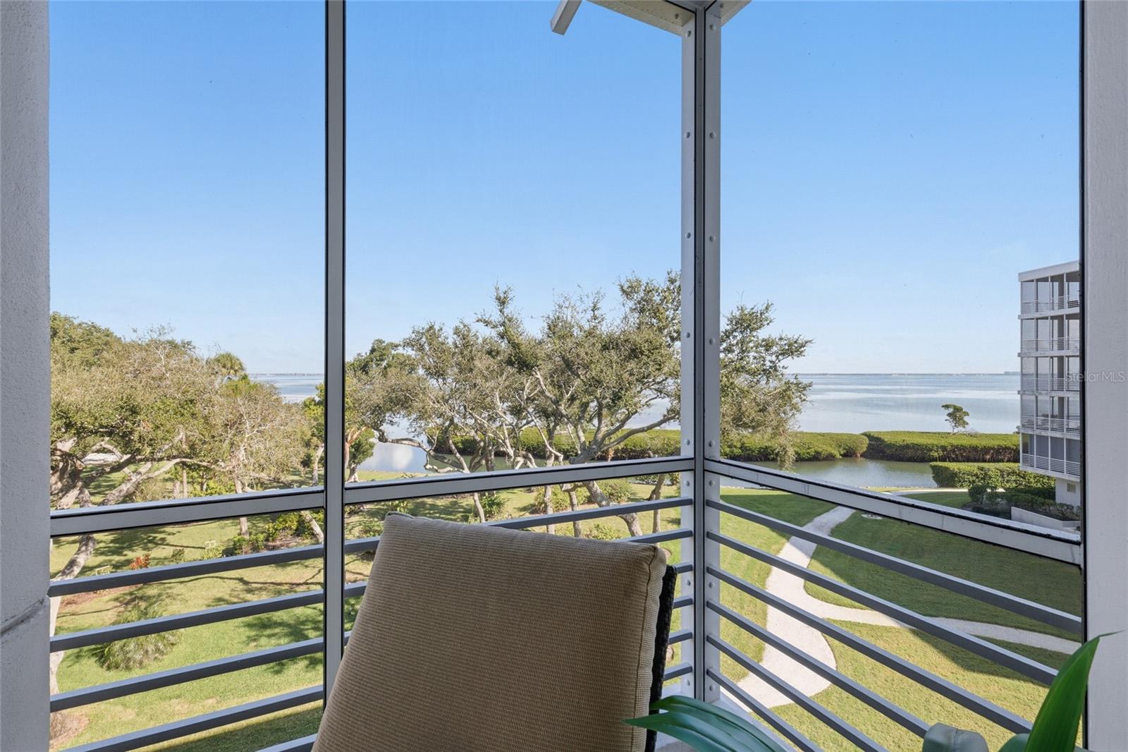 MARINA BAY - Residential