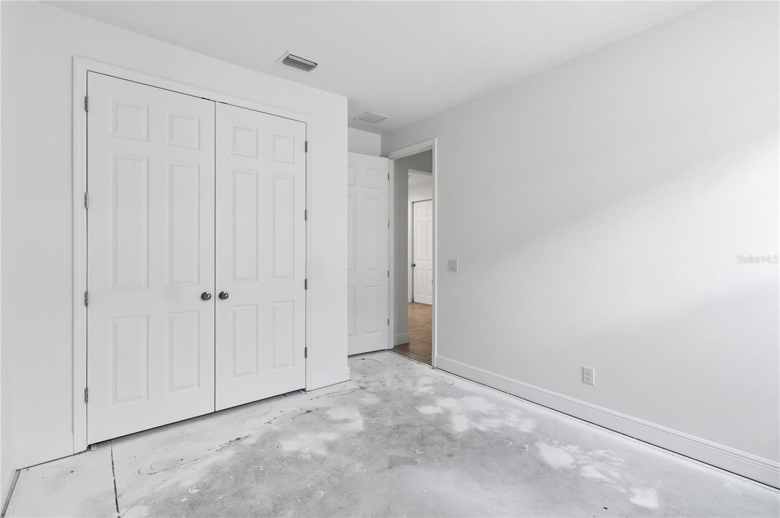 HANOVER LAKES PH 3 - Residential