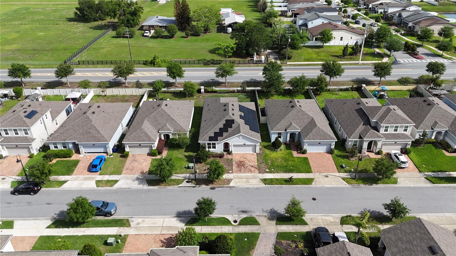 HANOVER LAKES PH 3 - Residential