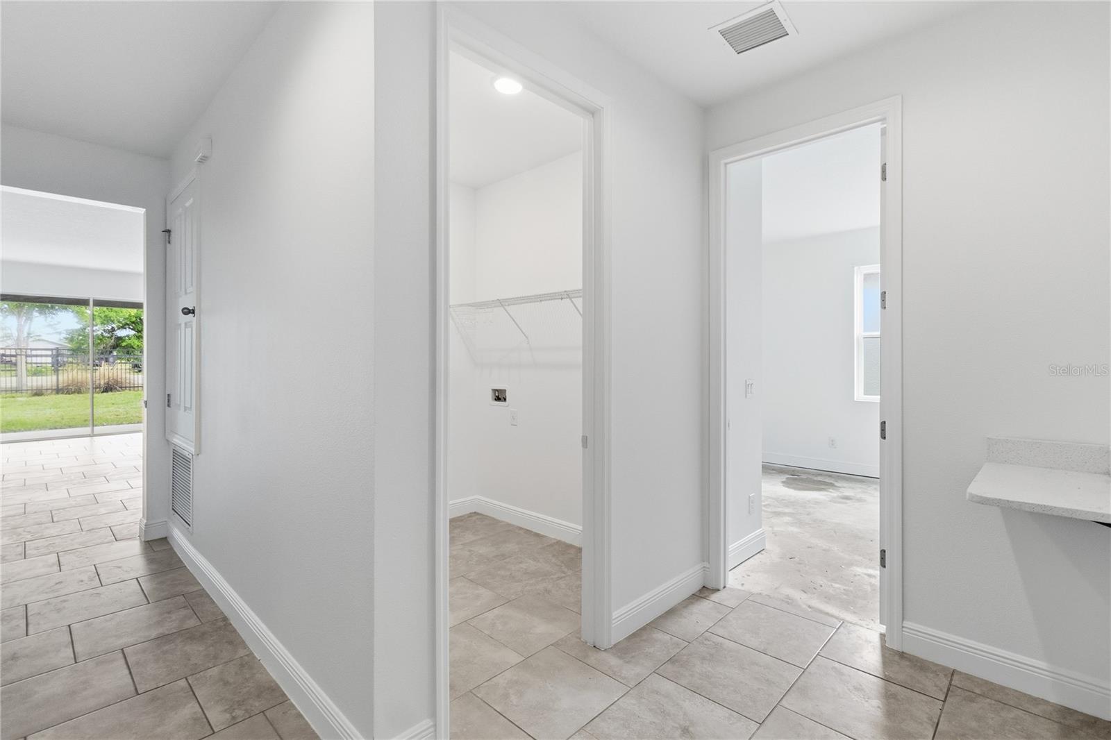 HANOVER LAKES PH 3 - Residential