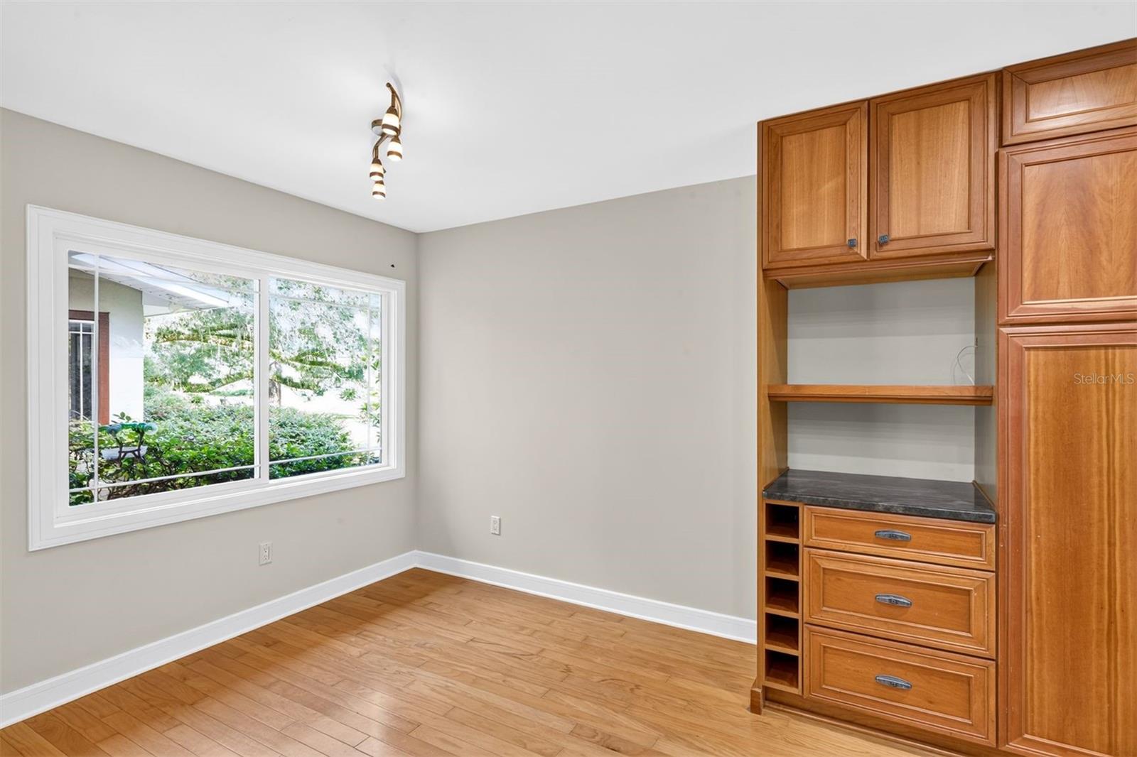 11101 NW 12TH PLACE