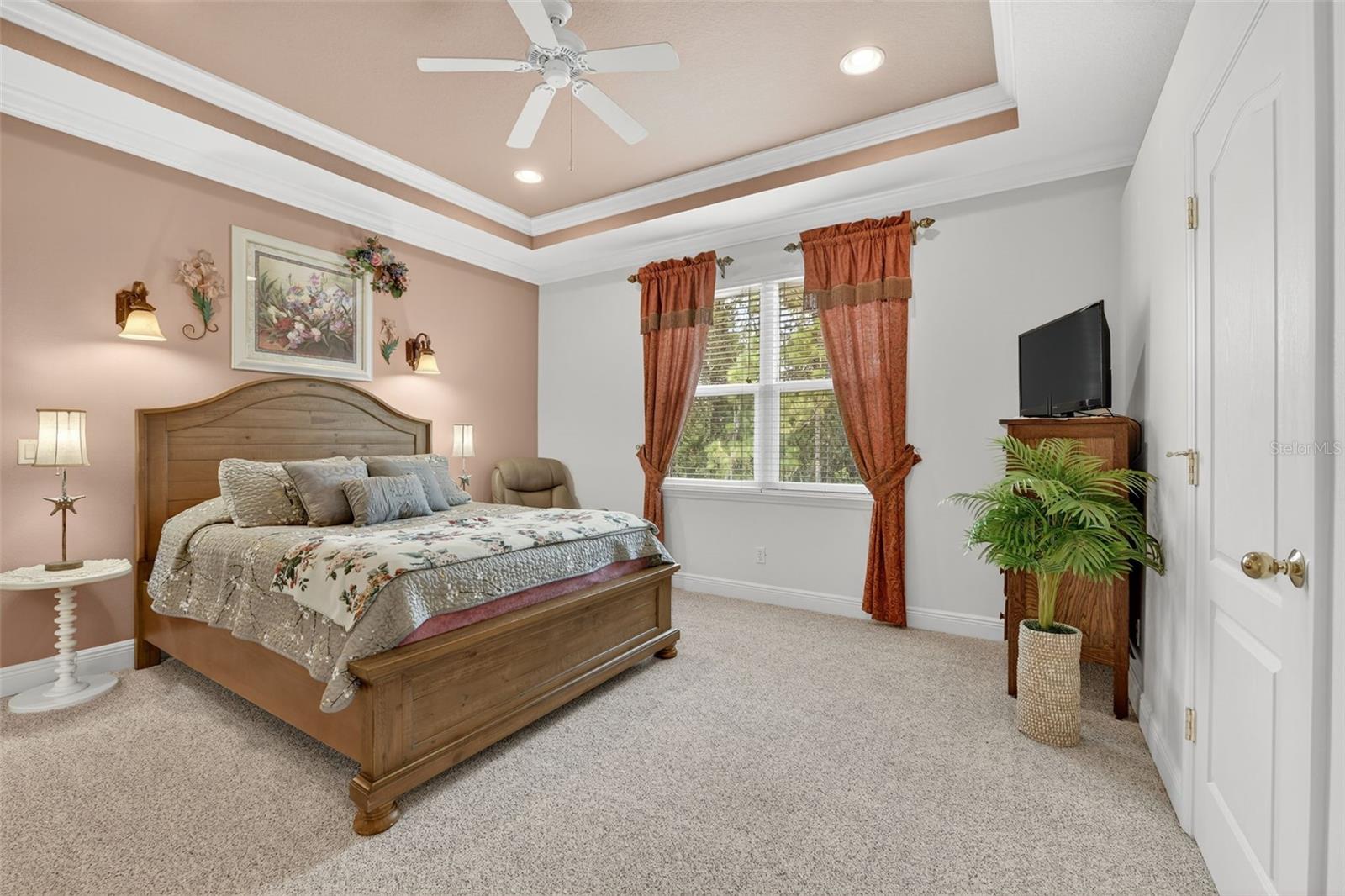 TOWNS AT LAKESIDE - Residential