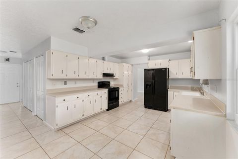 Tiny photo for 4505 SE 12th Place, Ocala, FL 34471 (MLS # OM724537)