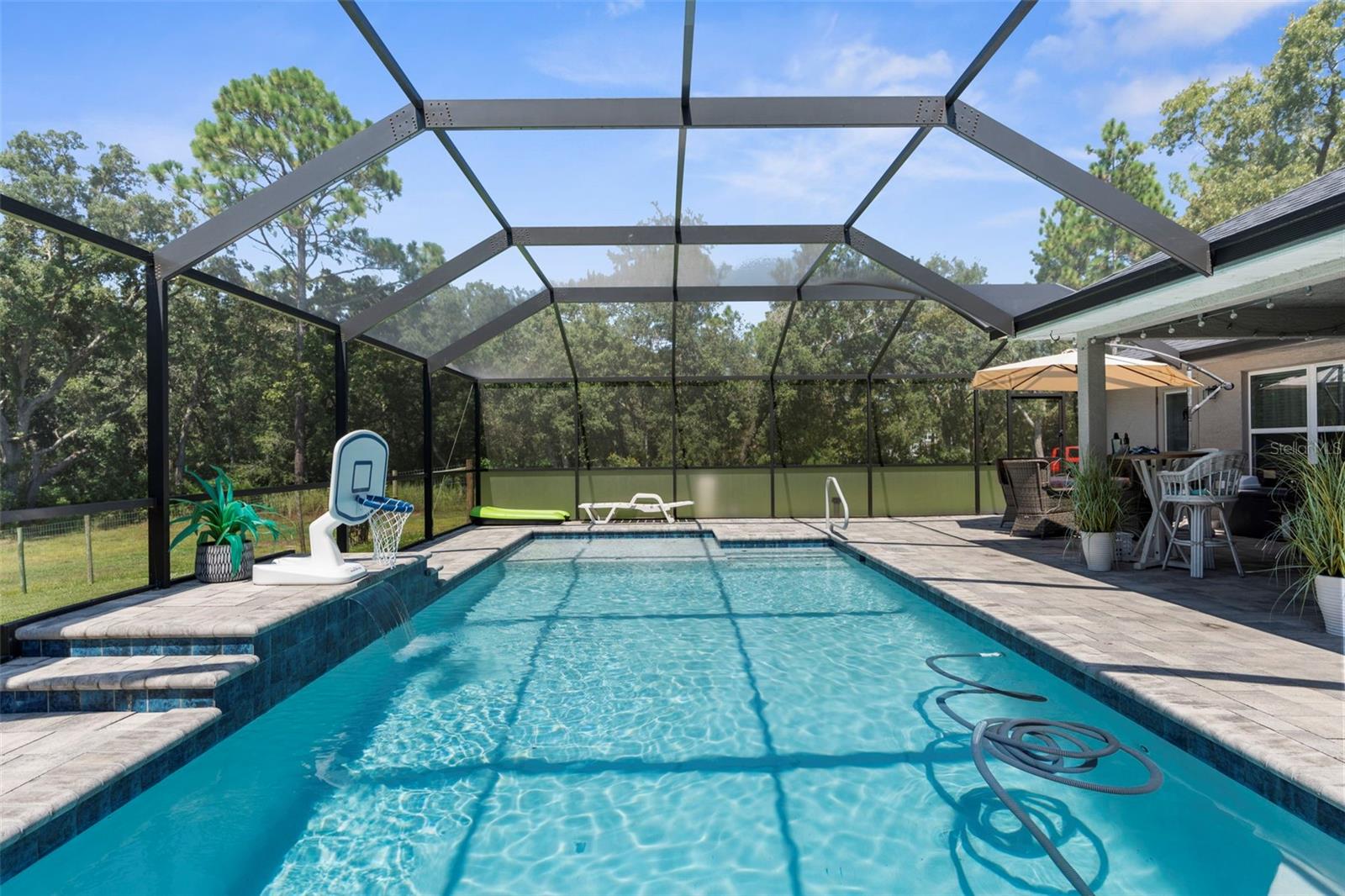 ROYAL HIGHLANDS UNIT 1B BLK 69 LOT 18 - Residential
