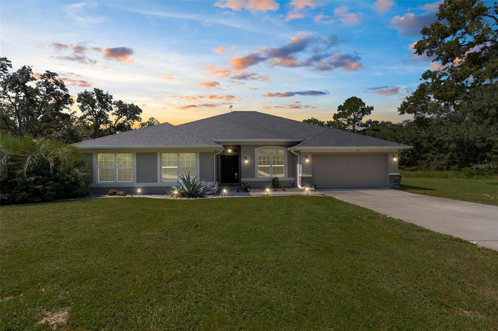 Photo of 18209 Merwyn Cir, Weeki Wachee, FL 34614 (MLS # W7878923)