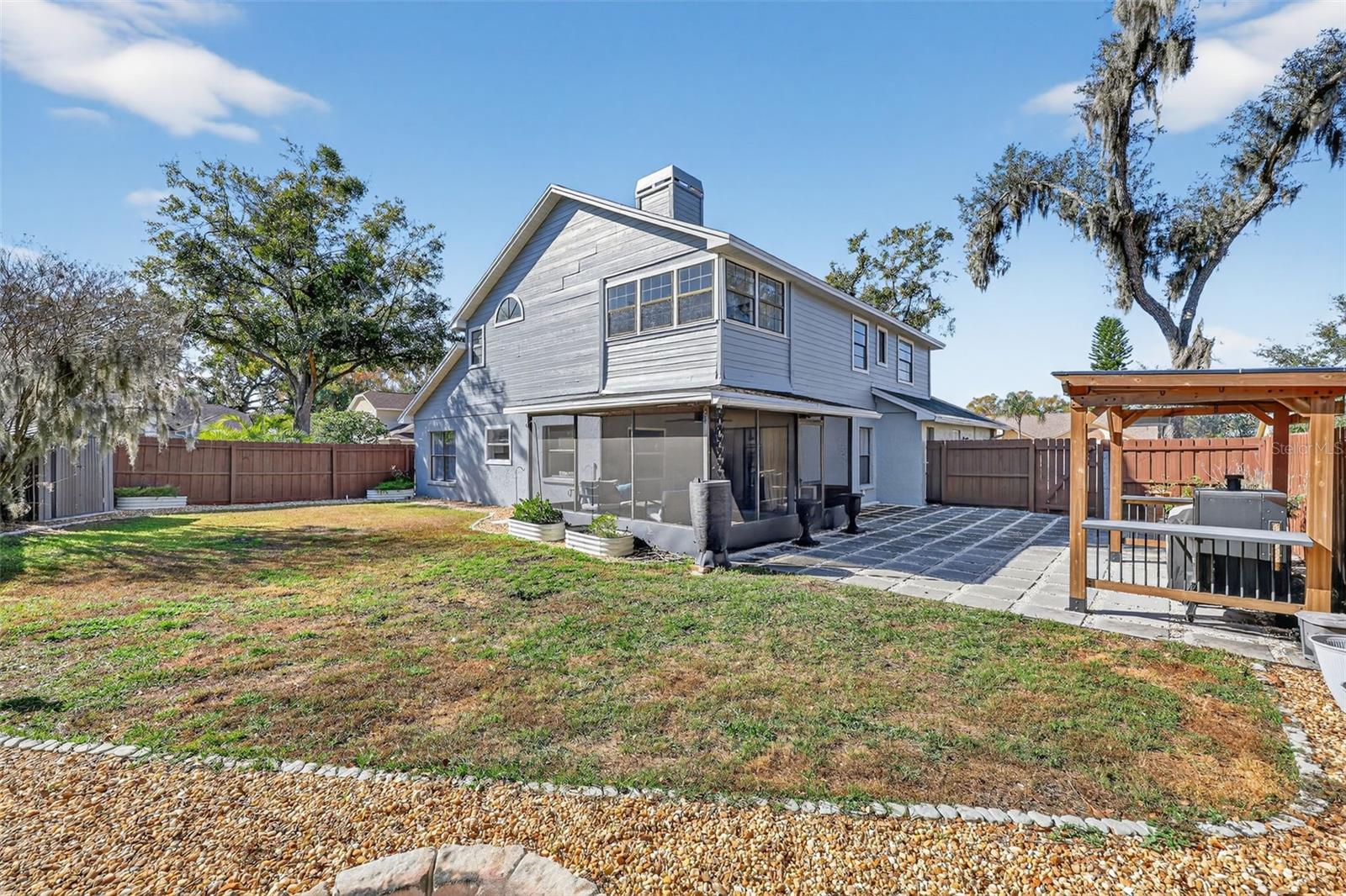 WALDEN LAKE / PADDOCKS - Residential