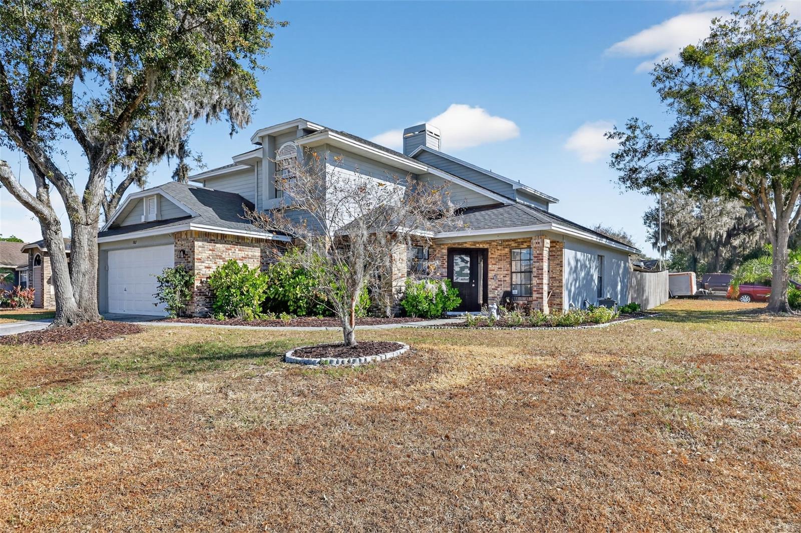 WALDEN LAKE / PADDOCKS - Residential