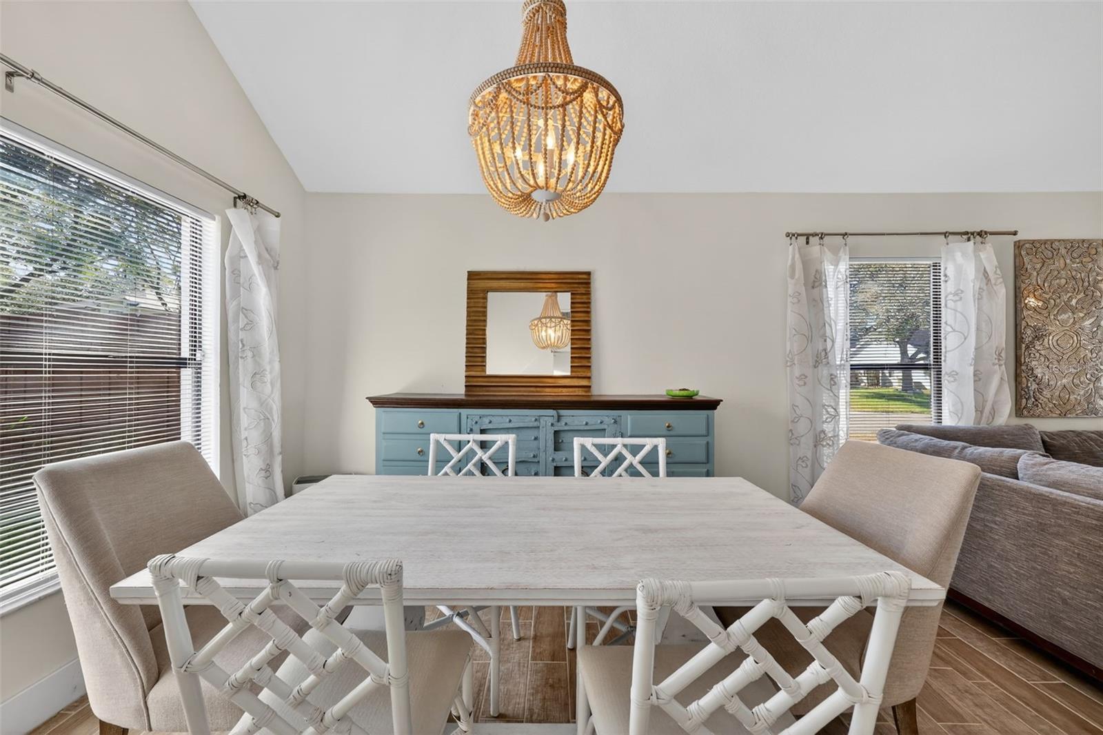 WALDEN LAKE / PADDOCKS - Residential