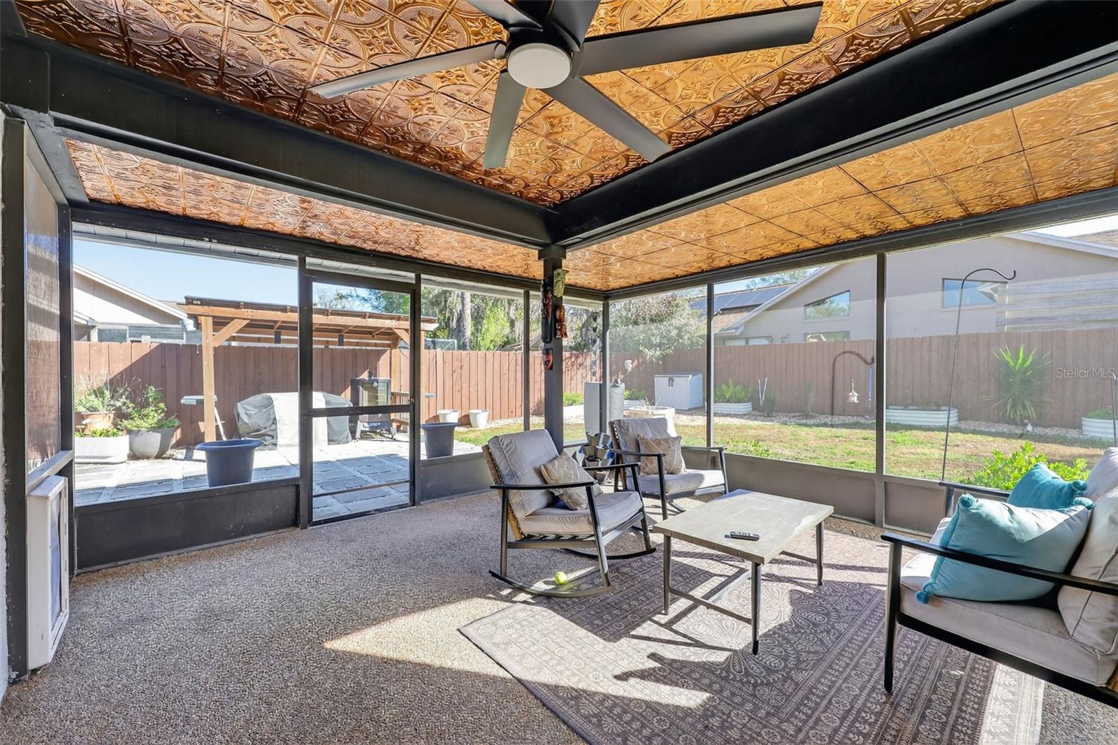 WALDEN LAKE / PADDOCKS - Residential