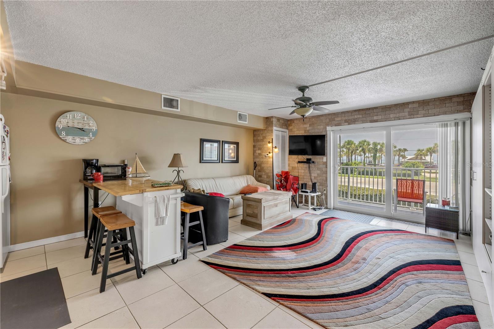 MARINERS COVE CONDO - Residential