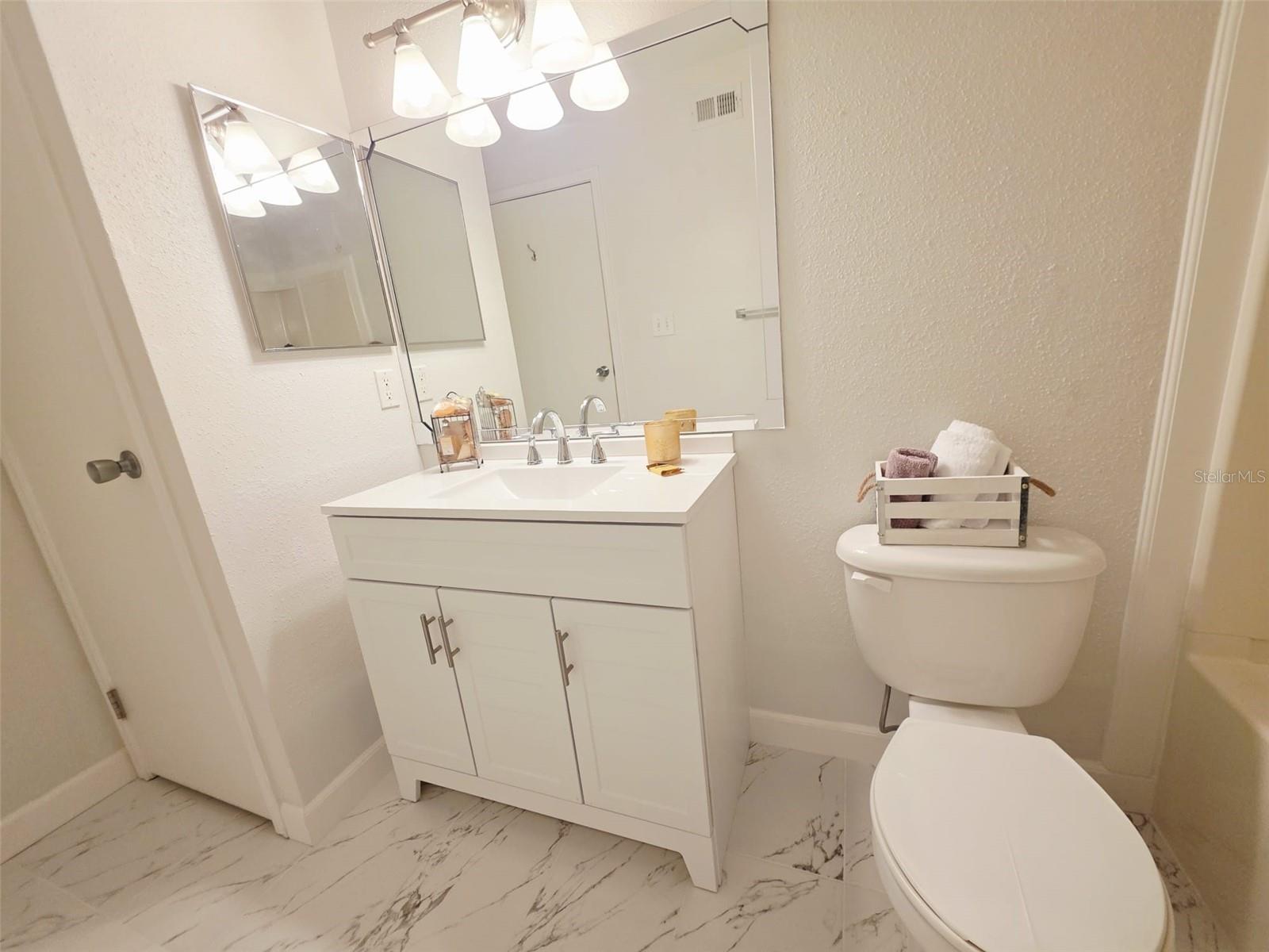 ENCLAVE AT ST PETERSBURG - Residential Lease