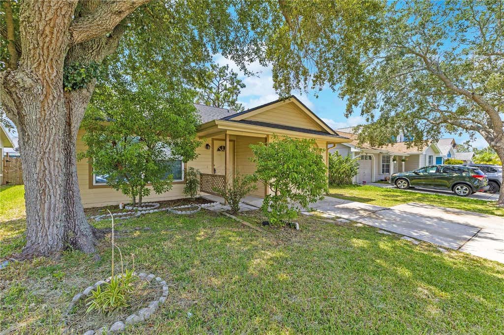 Photo of 9148 Dubois Boulevard, Orlando, FL 32825 (MLS # O6429547)