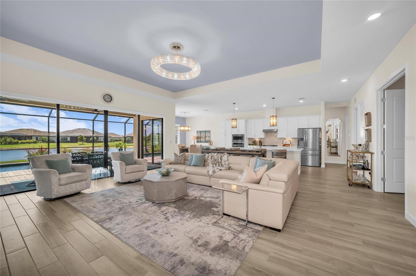 LORRAINE LAKES PH I - Residential